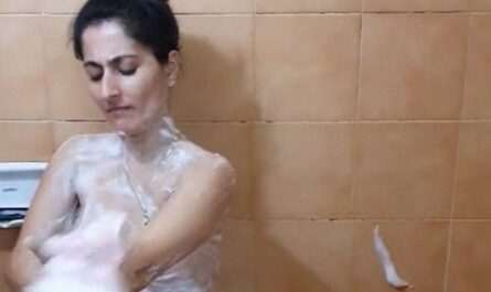 Punjabi Sexy Chitkara Indian Nude Bathing XXX Video