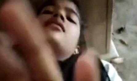 Amateur 18 Yr Old Bangladeshi Sexy Teen Enjoying Hot Sex