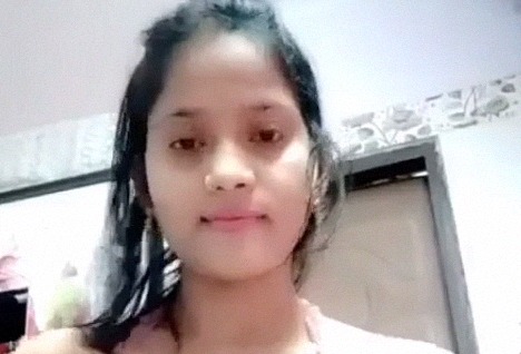 Beautiful Married Horny Bhabhi Ki Chut Aur Boob XXX Show