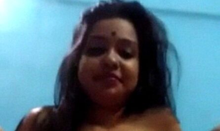 Cute Indian Sexy Beauty Showing Off Her Ass And Fingering Cunt