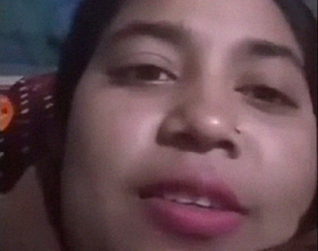 Daihari Village Slutty Aunty Naked Video Call With Lover