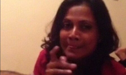 Gujju Slutty Girl Sucking Cock Of Her Friend’S Father