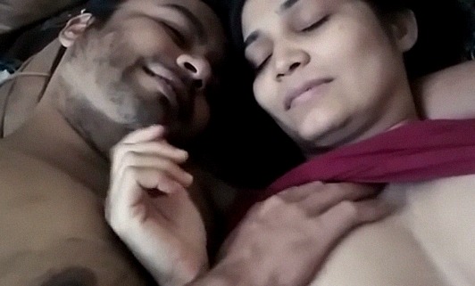 Indian Lovers Sex – Romantic Sexy Boob Licking And Kissing