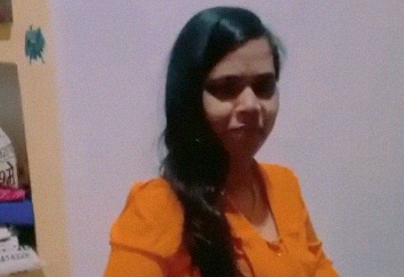 Jharkhand Ki Horny Randi Stripping Clothes Getting Ready For Sex