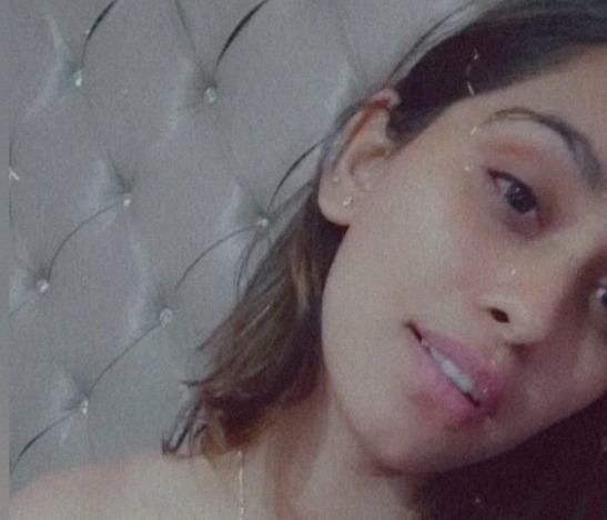 Karachi Sexy Gf Licking Her Own Nipple Mms Porn