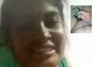 Malayali Milf Aunty Showing Boobs Making A Guy Masturbate On The Video Call XXX