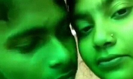 Romantic Horny Lovers Chumma Desi Mms Video