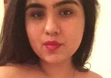 Sexy Horny Pakistani News Reader Lady Pissing Selfie XXX Leaks