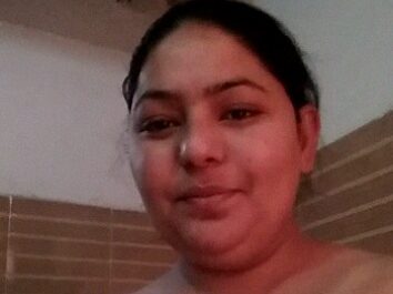 Shin Nude Video Of Indian Milf Aunty