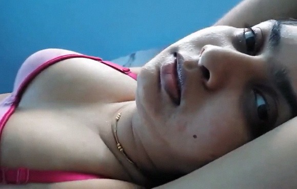 Tamil Hot Wife Erotic Tease Desi Mms Video