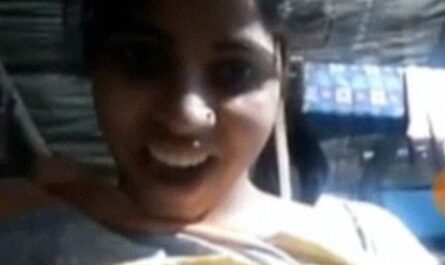 Village Horny Girl Showing Her Boobs On Video Call XXX