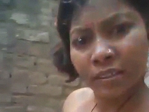 Village Lady Nude Bath XXX Video