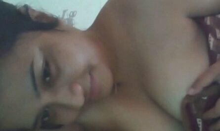 Cheating Sexy Desi Wifes Naked XXX Video Exposed By Husband