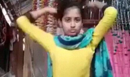 Cute Slim Dehati College Girl Ki Stripping And Fingering Desi Mms