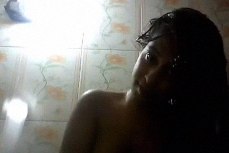 Cute Face Desi Girl Naked In Bathroom Solo XXX Show