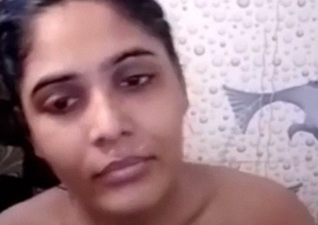 Cute Naughty Nursing Girl Naked Bathing Video