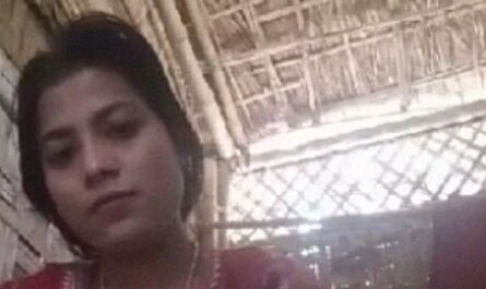 Dehati Horny Bangla Lady Fingering Her Chut Desi Mms Clip