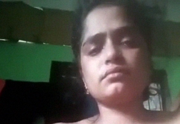 Full Nude XXX Show Of Unfaithful Sexy Desi Lady For Her Lover