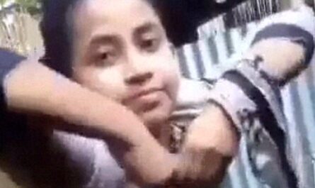 Gwalior Village Girl Sexy Naked Desi XXX Video