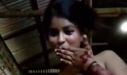 Homemade Nude Selfie Video Of A Cute Indian Sexy Village Girl
