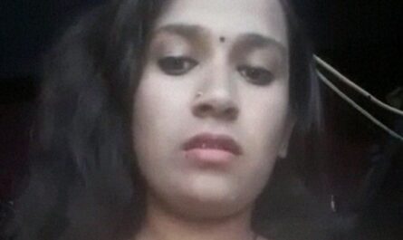 Hot Village Beauty Fingering Her Tight Chut Selfie XXX Footage