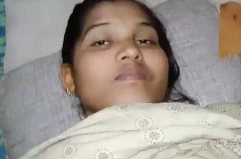 Indian Flower Shop Staff Girl Keerthi Fucked Hard At Home