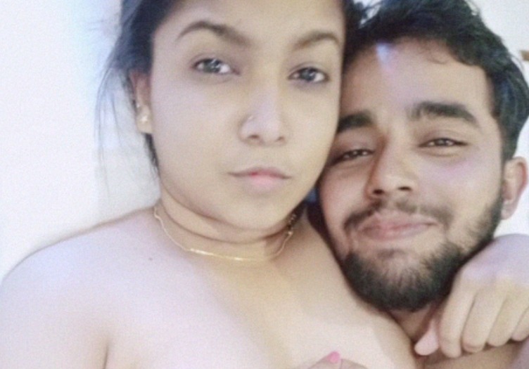 Indian Lovers Short And Sexy Nude Desi Mms Video
