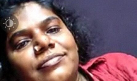 Local Tamil Aunty Sexy Nude Topless XXX Show On Video Call