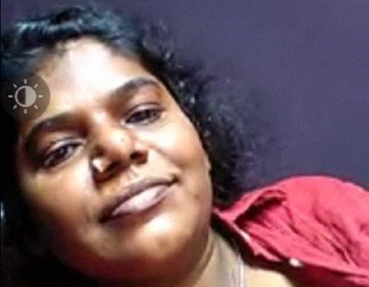 Local Tamil Aunty Sexy Nude Topless XXX Show On Video Call