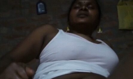Local Chudai XXX Video Of Dehati Desi Couple At Home