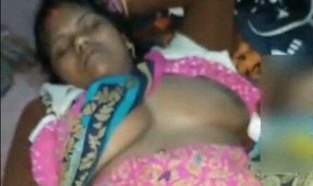 Local Chubby Desi Slut In Saree Masturbating Video