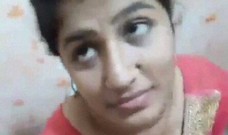 Malayali It Sexy Girl Sucking Dick Deep Of Her Bf In Office Toilet