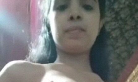 New Naked XXX Video Of Cute Bangladeshi Sexy Girl