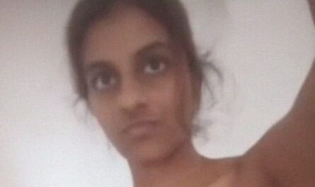 Nude Sexy Tamil Lankan Girl Rubbing Clitoris Desi Mms