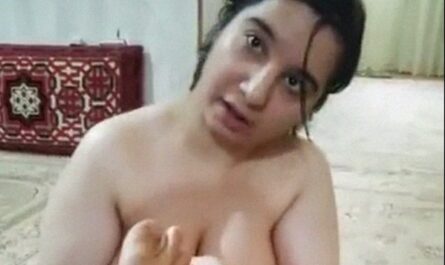 Pakistani Chubby Aunty With Foot Fetish Sex Lover