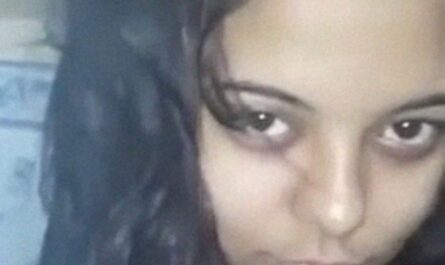 Pussy Showing Tease XXX Video Of Indian Sexy College Beauty