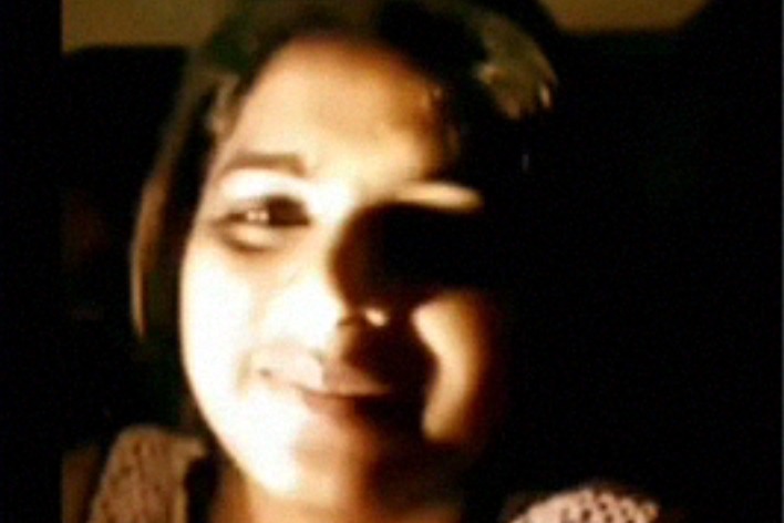 Sexy Ragni Exposing Fully Naked And Masturbating For Online Bf