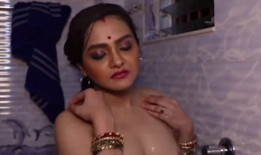 Sexy Uncut Hindi XXX Video – Dolon Bath (Dolons Bath)