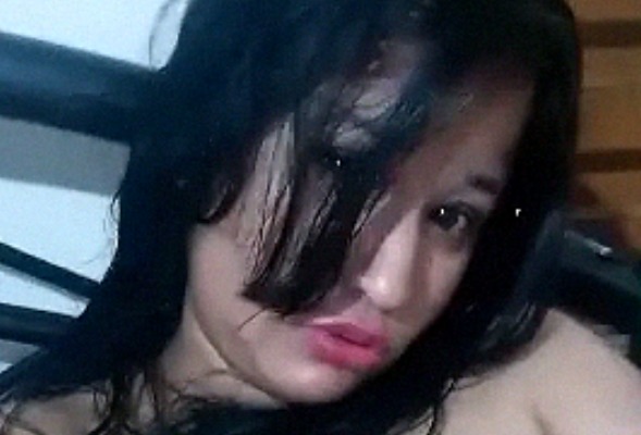 Sexy Slutty Sylheti Bhabhi Masturbating Video