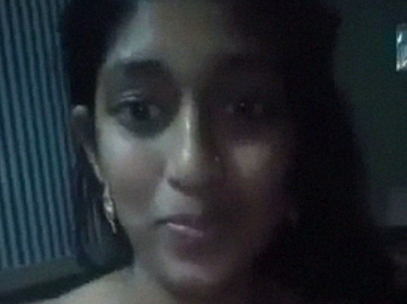Sexy Figured Bangla Hottie Naked XXX Show And Masturbation