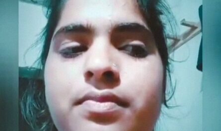 Sexy Video Of Rajna Showing Off Herself Nude Desi Porn