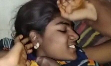 Tamil Sexy Girl Asking To Switch Off Lights Before Blowjob