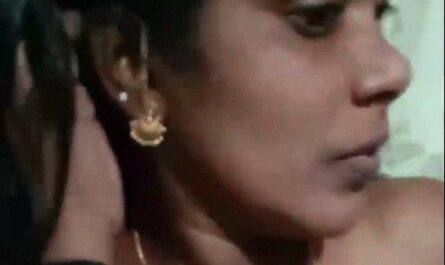 Video Of Tamil Whore Captured By Pervert Client Before Sex