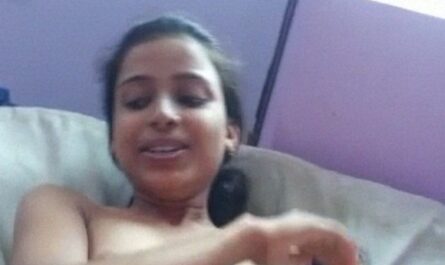 Young Kerala Sexy Girl Naked XXX Video Captured By Lover