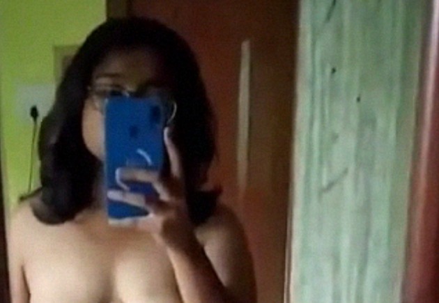 Bong Babe Nude Selfie Desi Mms Video