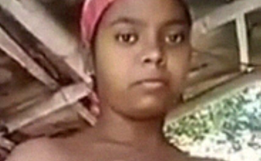 Dehati Desi Sexy Boudi From Bangladesh Exposing Natural Nude Figure