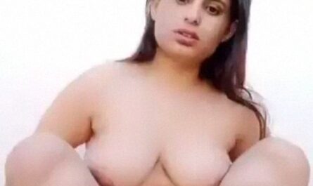 Deodorant Anal Masturbation Of Busty Sexy Indian Desi Beauty