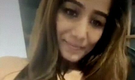 Slutty Poonam Pandey – Full Nude Pussy Rubbing XXX Video